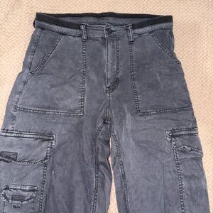 American Eagle cargo pants